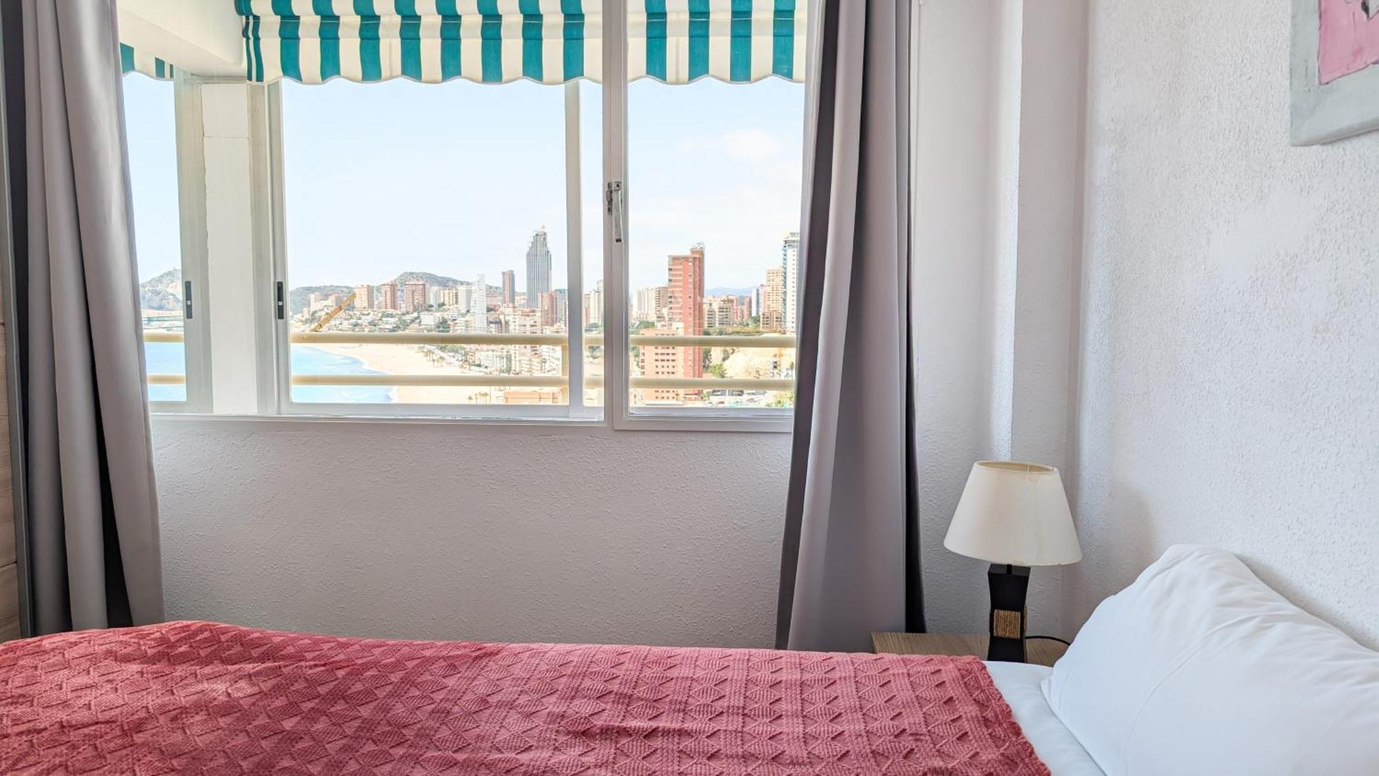 Pintor Sorolla Sea Front Apartment 베니돔 외부 사진